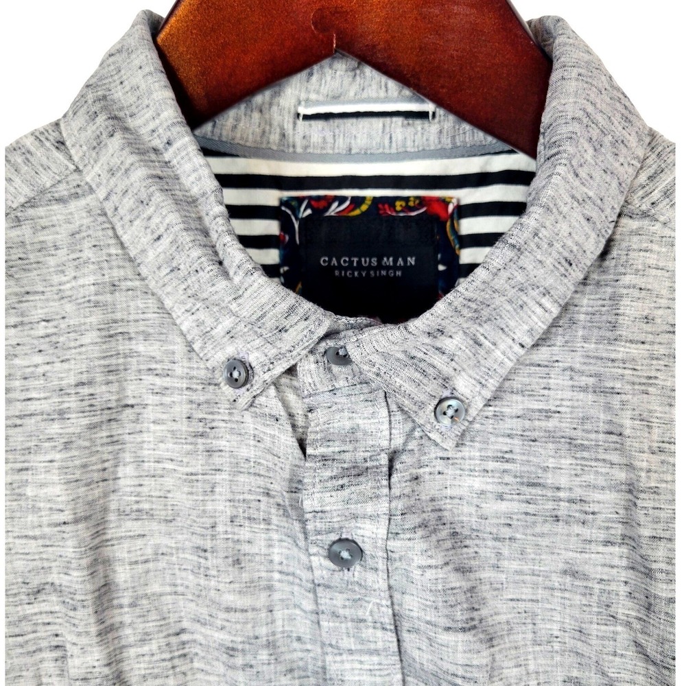 Cactus Man Ricky Singh Gray‎ Short Sleeve Button Up Casual Shirt
